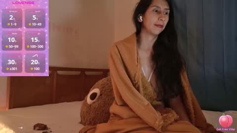 MoonLipson online show from March 8, 12:30 am