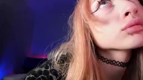 mnepohhh online show from April 16, 9:39 pm