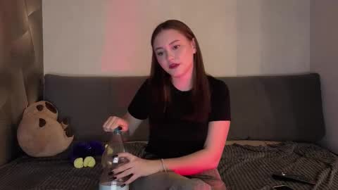 Alyaska online show from March 13, 10:05 pm