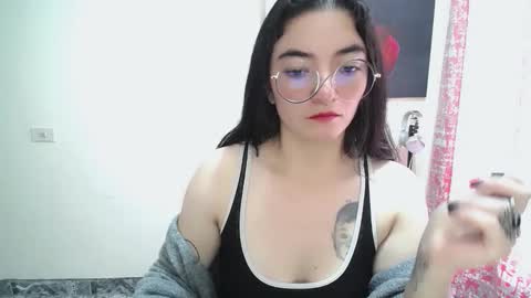 Sam online show from April 15, 1:51 pm