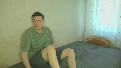 modestlily online show from March 9, 9:13 am