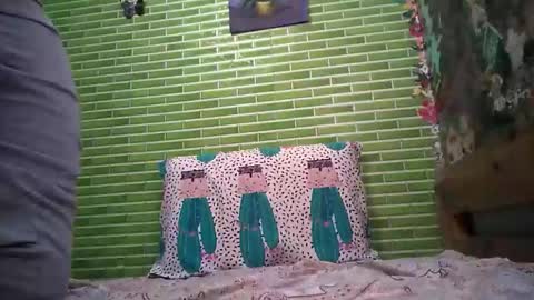 MohawkRed online show from September 9, 4:01 am