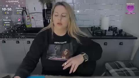 erika online show from February 23, 11:29 am