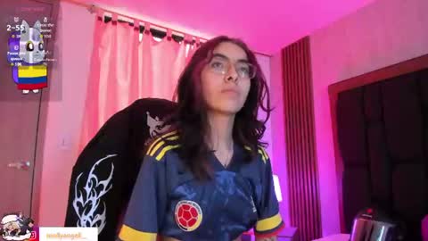 Molly online show from July 3, 3:40 pm