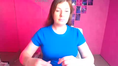 Molly online show from May 22, 11:49 am