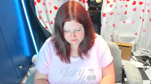 molly_moons online show from July 18, 2:38 am