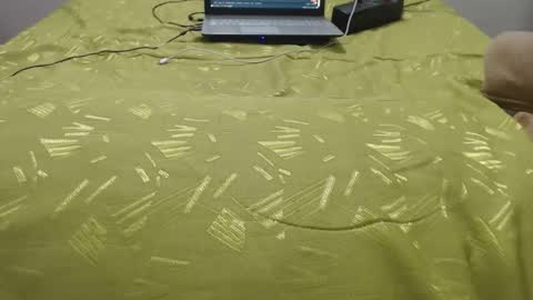 Molly And Brad online show from March 8, 12:30 am