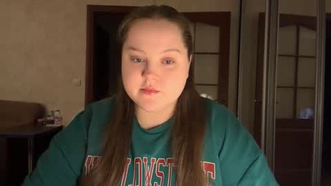 Alice online show from April 18, 6:23 pm