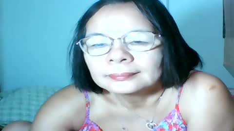 mombastic55 online show from July 18, 10:13 pm