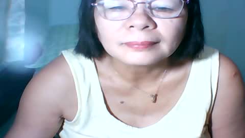 mombastic55 online show from July 21, 9:06 pm