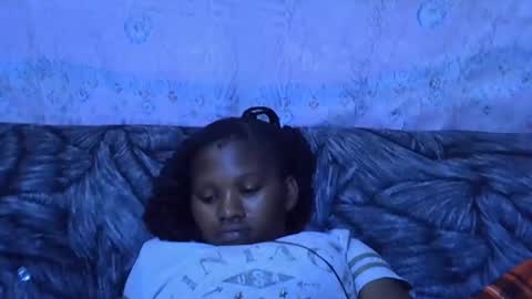 momsdoll online show from February 3, 6:40 am