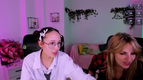 Mona  online show from June 18, 6:56 pm