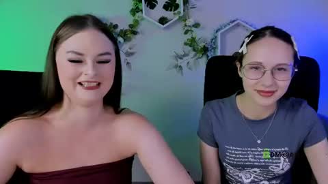 Mona  online show from July 4, 8:31 am