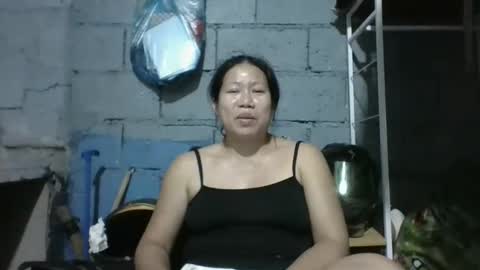mona_sky online show from February 18, 2:35 pm