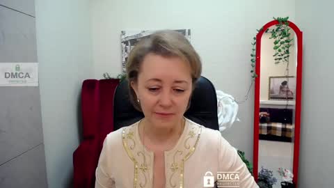 Mona online show from April 19, 11:20 am