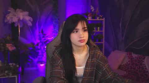 monica online show from May 6, 11:32 pm