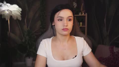monica online show from May 15, 11:56 pm