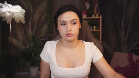 monica online show from May 16, 12:29 am