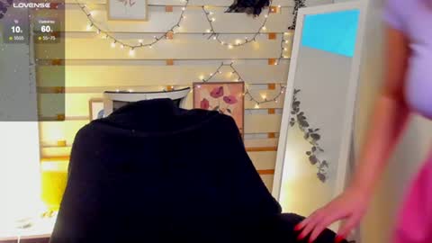 Monika online show from February 4, 1:50 pm