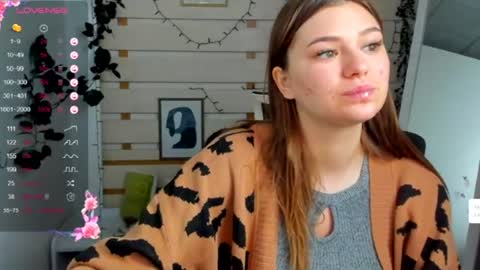 Monika online show from March 28, 1:54 pm