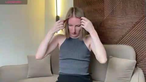 MonikaBos online show from July 20, 9:39 pm
