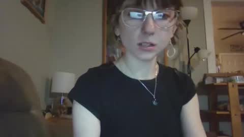 monkeygirl9 come play with me slut daddy bad spanking cute girl submissive online show from March 4, 6:52 am