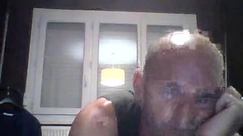 Snapshot of montmasse chatting on June 23, 9:13 pm montmasse online show from June 23, 9:13 pm