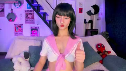 Snapshot of monxslove chatting on December 16, 5:56 am Monxse online show from December 16, 5:56 am