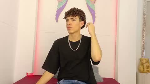   online show from July 8, 11:37 am