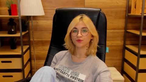 Katrin online show from January 5, 4:58 am