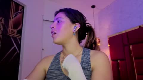 Winy online show from February 2, 11:20 am