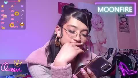 Snapshot of moonfiredance chatting on January 11, 3:11 am Nicky online show from January 11, 3:11 am