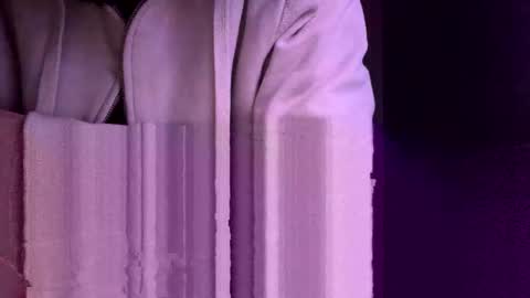 moonflamek online show from February 12, 12:49 am