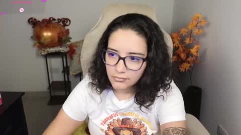 Moon Woman online show from November 28, 7:11 am