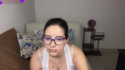 Moon Woman online show from January 19, 1:42 am