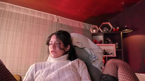 Michelle online show from June 19, 2:54 pm