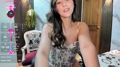 Moriah online show from December 19, 7:21 pm