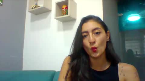 moritha2397 online show from May 10, 5:40 pm