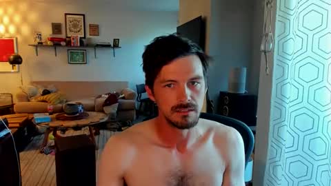 Dylan online show from May 1, 9:30 pm