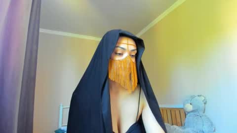 Medina online show from May 25, 8:31 am