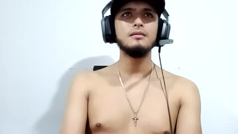 Snapshot of mosmar20 chatting on February 28, 11:23 pm mosmar20 online show from February 28, 11:23 pm