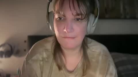 Mossy Mommy online show from May 24, 12:26 am