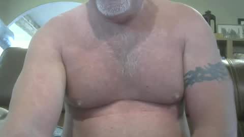 motorguy08 online show from May 6, 4:01 pm