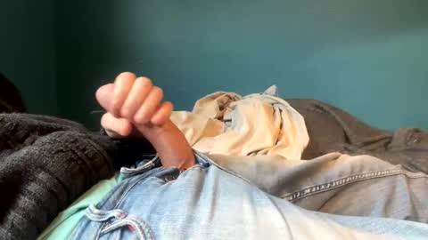 Snapshot of mouillelenos chatting on March 14, 9:04 am CamO online show from March 14, 9:04 am