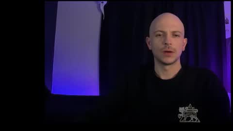 mount_vesuvius online show from February 4, 7:58 am