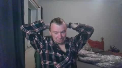 mr_i_ online show from April 12, 10:04 pm