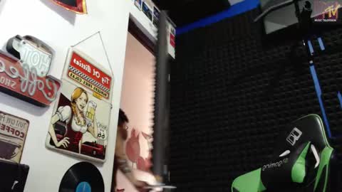 Call me Angel please online show from December 16, 4:56 pm