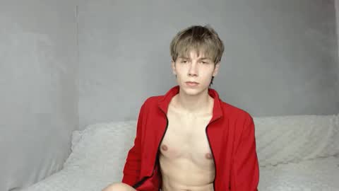 Snapshot of mr_makentoshi chatting on March 14, 7:30 pm Makentoshi online show from March 14, 7:30 pm