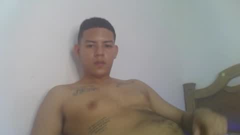 Snapshot of mr_sharkmaster777 chatting on January 11, 5:51 pm mr_sharkmaster777 online show from January 11, 5:51 pm