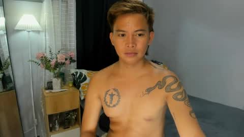 KYLE online show from April 20, 2:42 pm